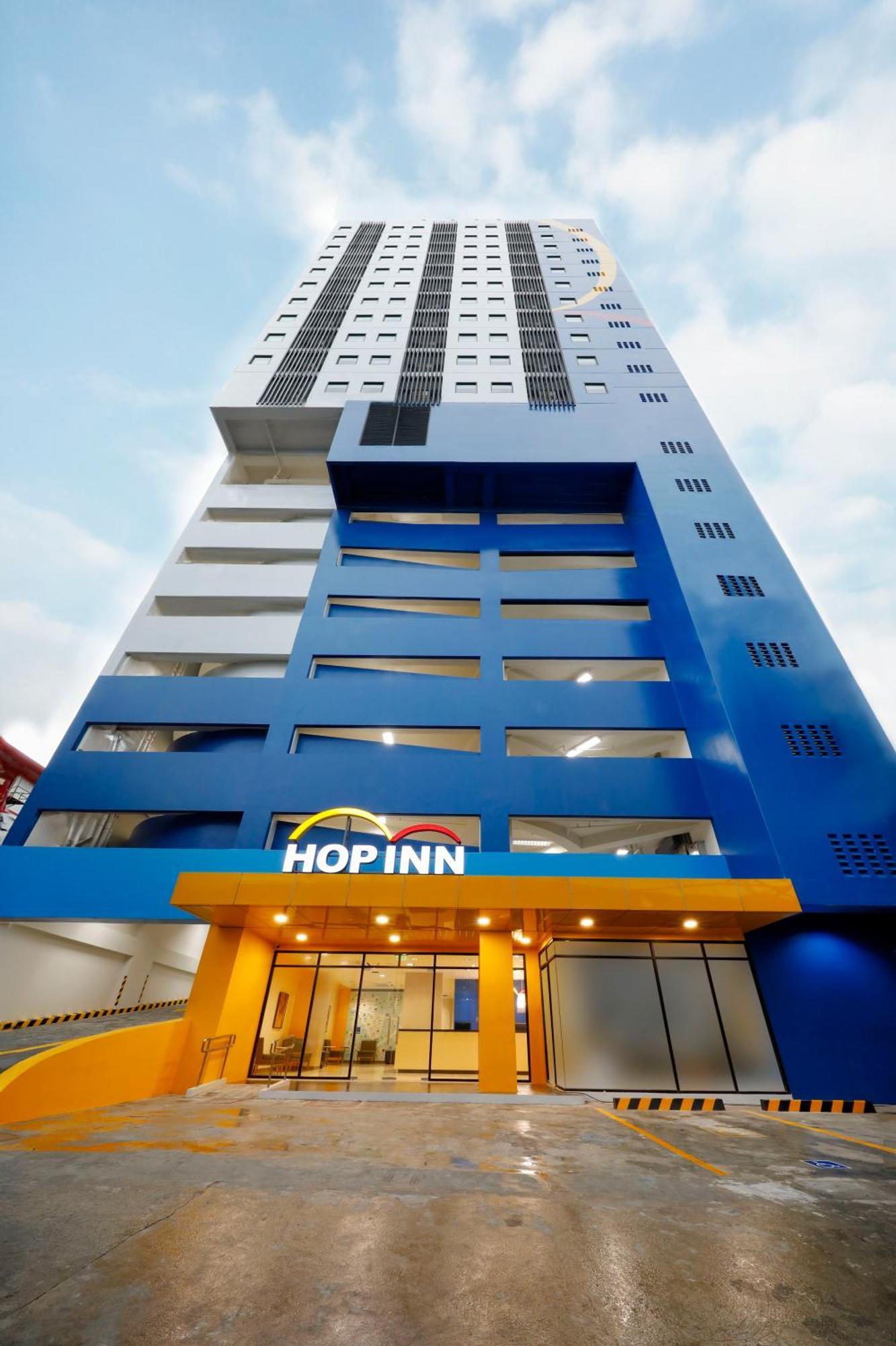 Hop Inn Hotel North Edsa كويزون سيتي المظهر الخارجي الصورة